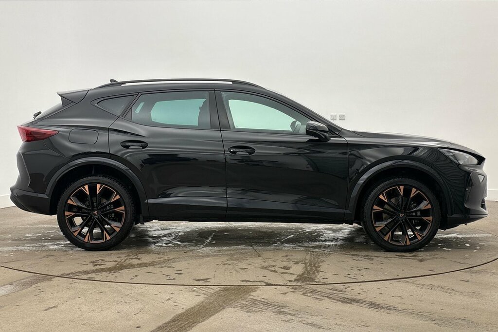 Cupra Formentor V3 1.5 Etsi 150 7-Speed Black #4