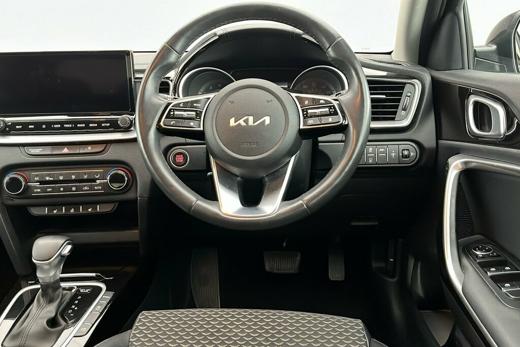 Kia Xceed 1.5 T-gdi Isg 3 Silver #23