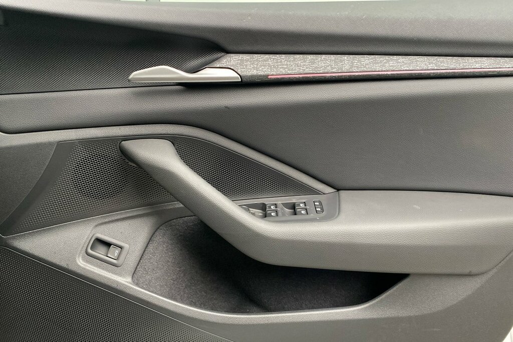 Skoda Superb Se L 1.5 Tsi E-tec 150 Ps Dsg Silver #22