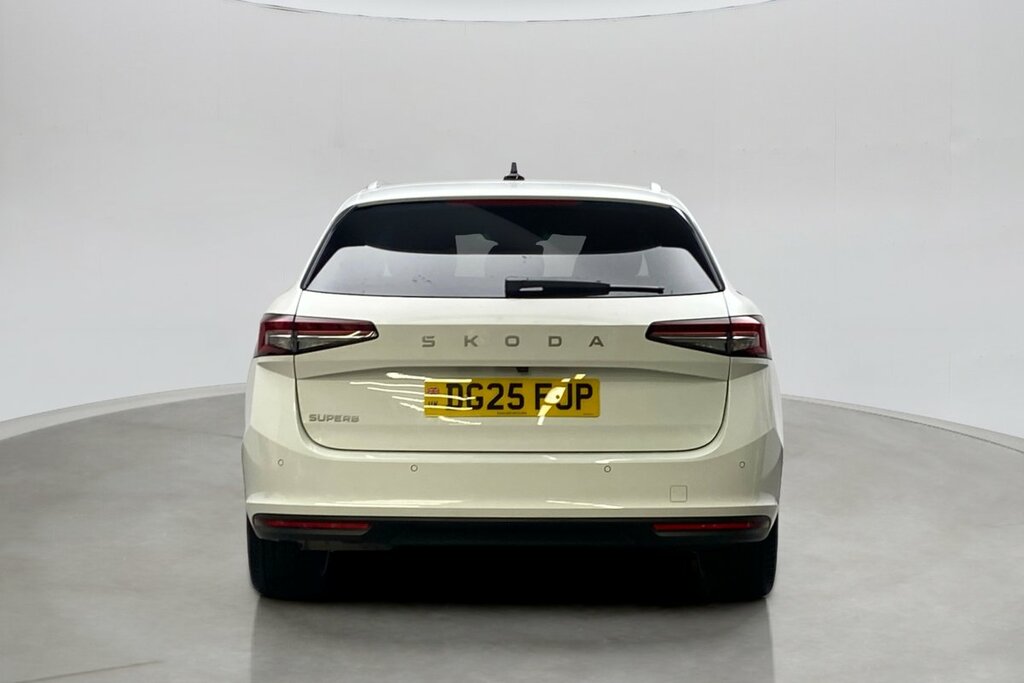 Skoda Superb Se L 1.5 Tsi E-tec 150 Ps Dsg Silver #9