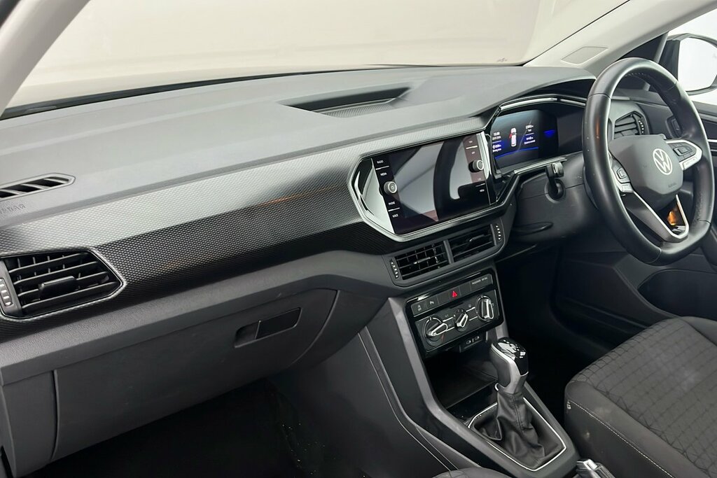 Volkswagen T-Cross Se 1.0 Tsi 110Ps 7-Speed Dsg Black #2