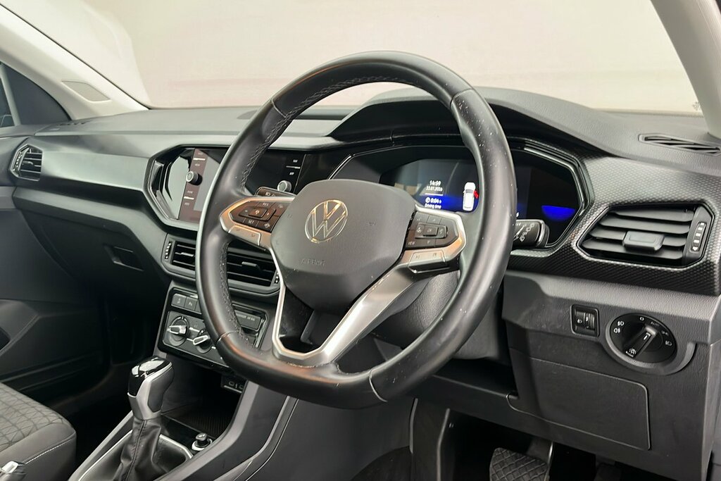 Volkswagen T-Cross Se 1.0 Tsi 110Ps 7-Speed Dsg Black #6