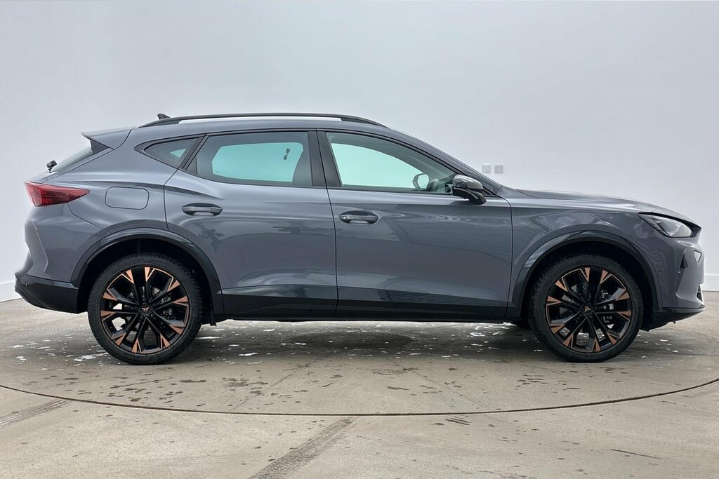 Cupra Formentor V3 1.5 Etsi 150 7-Speed Grey #4