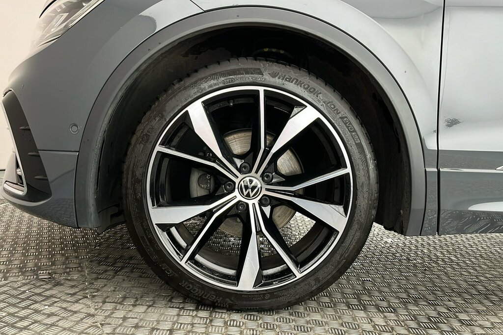 Volkswagen Tiguan R-line 1.5 Tsi 150Ps 7-Speed Dsg Grey #5