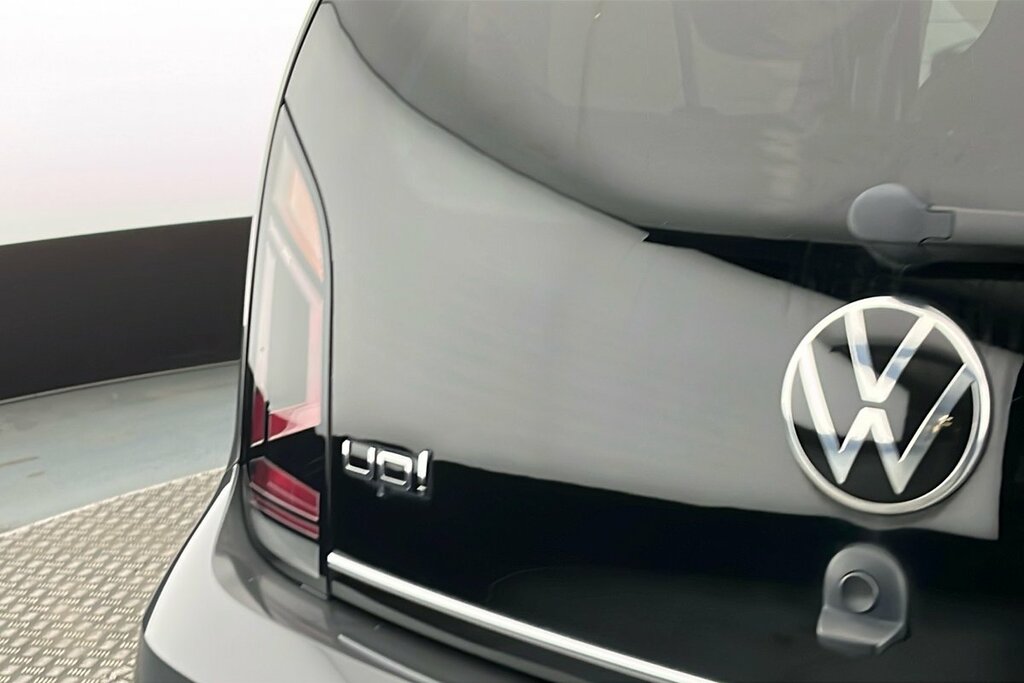 Volkswagen Up Gti White #27