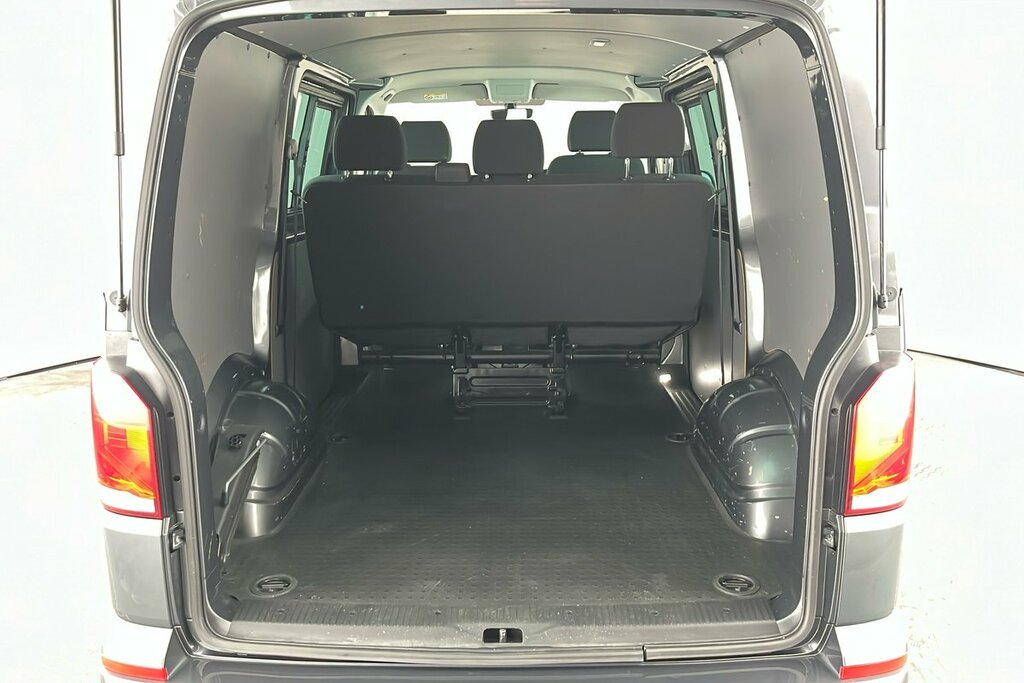 Volkswagen Transporter 2L Startline White #11