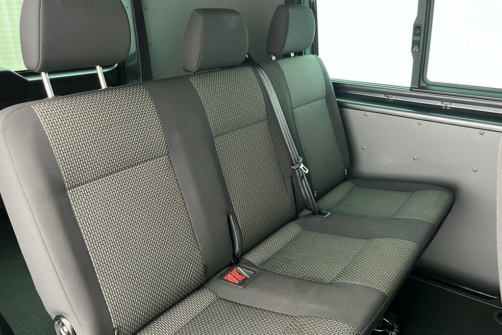 Volkswagen Transporter 2L Startline White #10