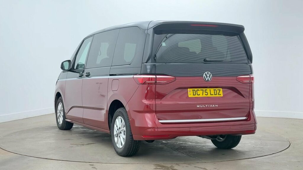 Volkswagen Multivan Life Standard 150 Ps 2.0 Tdi 7-Speed Dsg Black #3