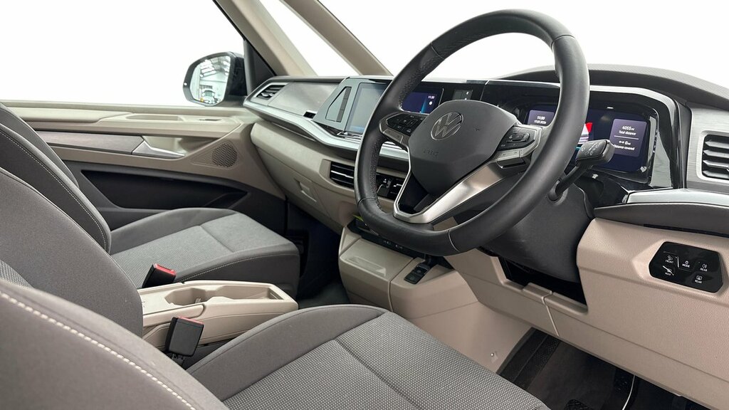Volkswagen Multivan Life Standard 150 Ps 2.0 Tdi 7-Speed Dsg Black #6