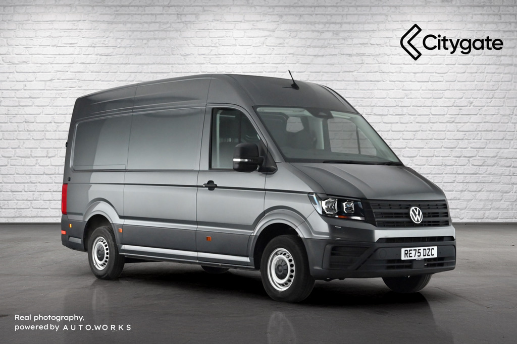 Volkswagen Crafter Cr35 Panel Van Commerce Plus Mwb 140 Ps 2.0 Tdi 8S Grey