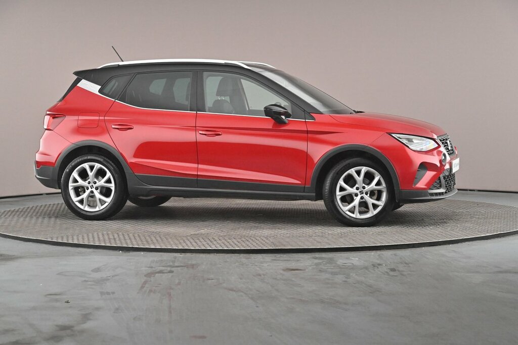 Seat Arona Fr 1.0 Tsi 110 6-Speed Red #4