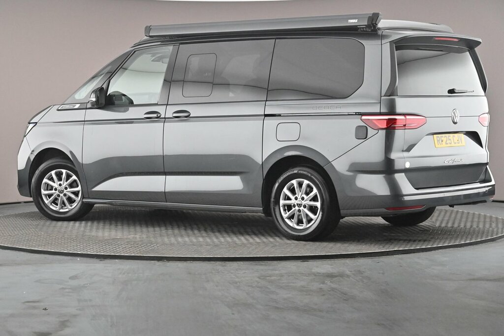 Volkswagen California Beach Camper 150 Ps 2.0 Tdi 7-Speed Dsg Grey #3