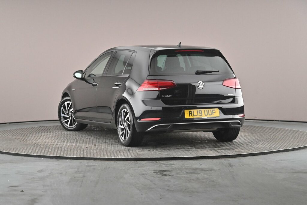 Volkswagen Golf Match 1.5 Tsi Evo 130Ps 6-Speed Black #3