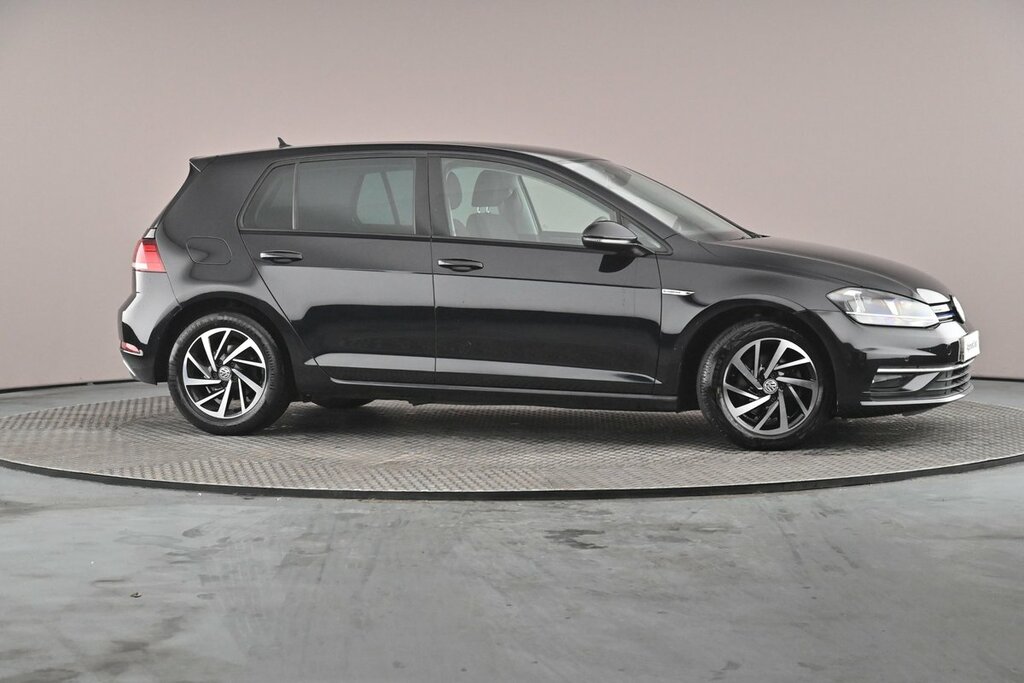 Volkswagen Golf Match 1.5 Tsi Evo 130Ps 6-Speed Black #4