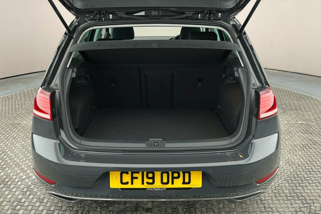 Volkswagen Golf 1.5 Tsi Evo Match Silver #12