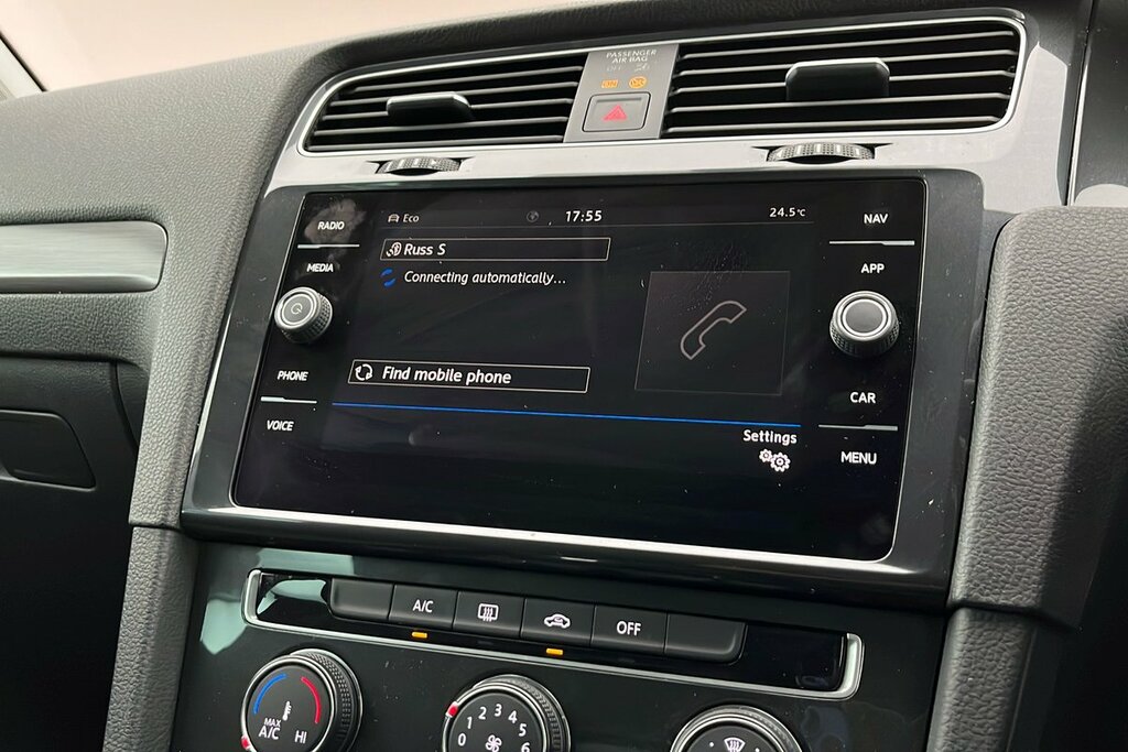 Volkswagen Golf 1.5 Tsi Evo Match Silver #14