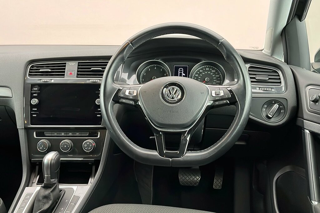 Volkswagen Golf 1.5 Tsi Evo Match Silver #21