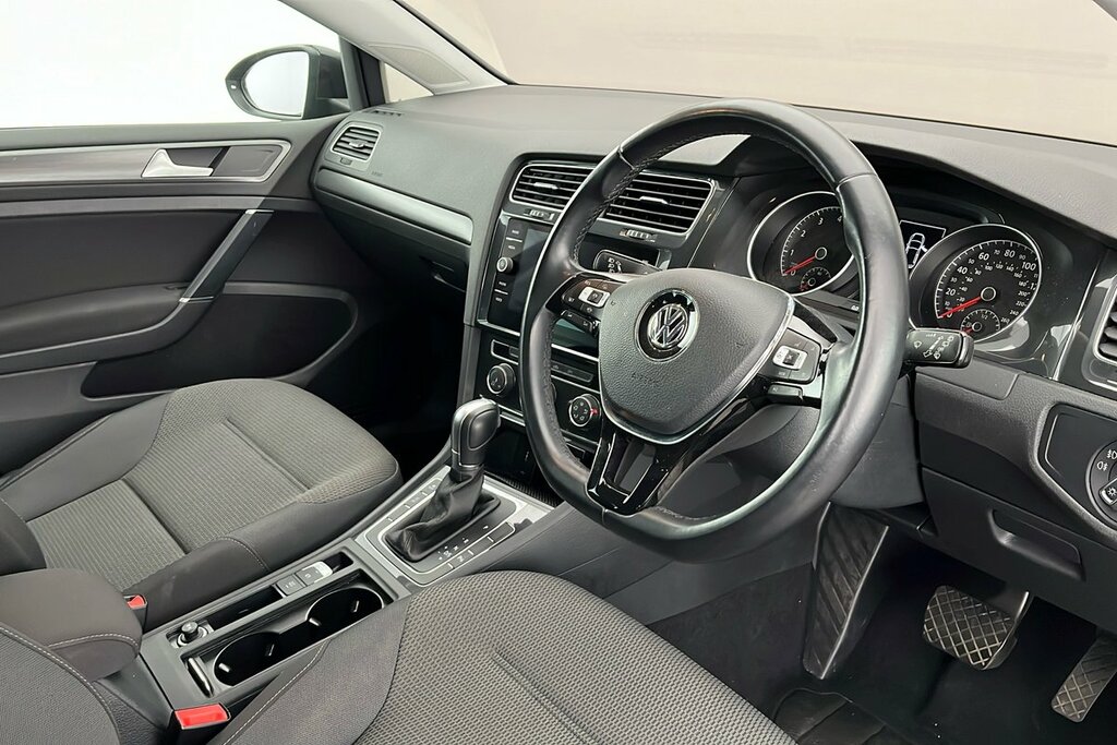Volkswagen Golf 1.5 Tsi Evo Match Silver #7