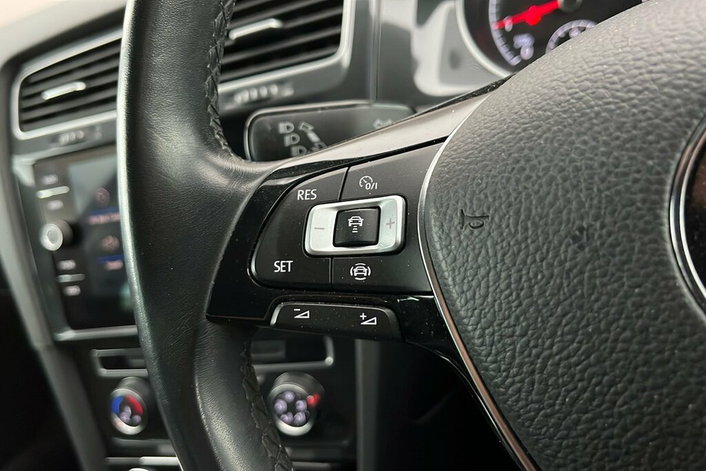 Volkswagen Golf 1.5 Tsi Evo Match Silver #20