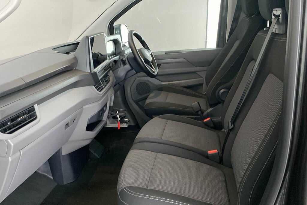Volkswagen Transporter Commerce Plus 2.0 Tdi 110 Ps 6Sp White #22