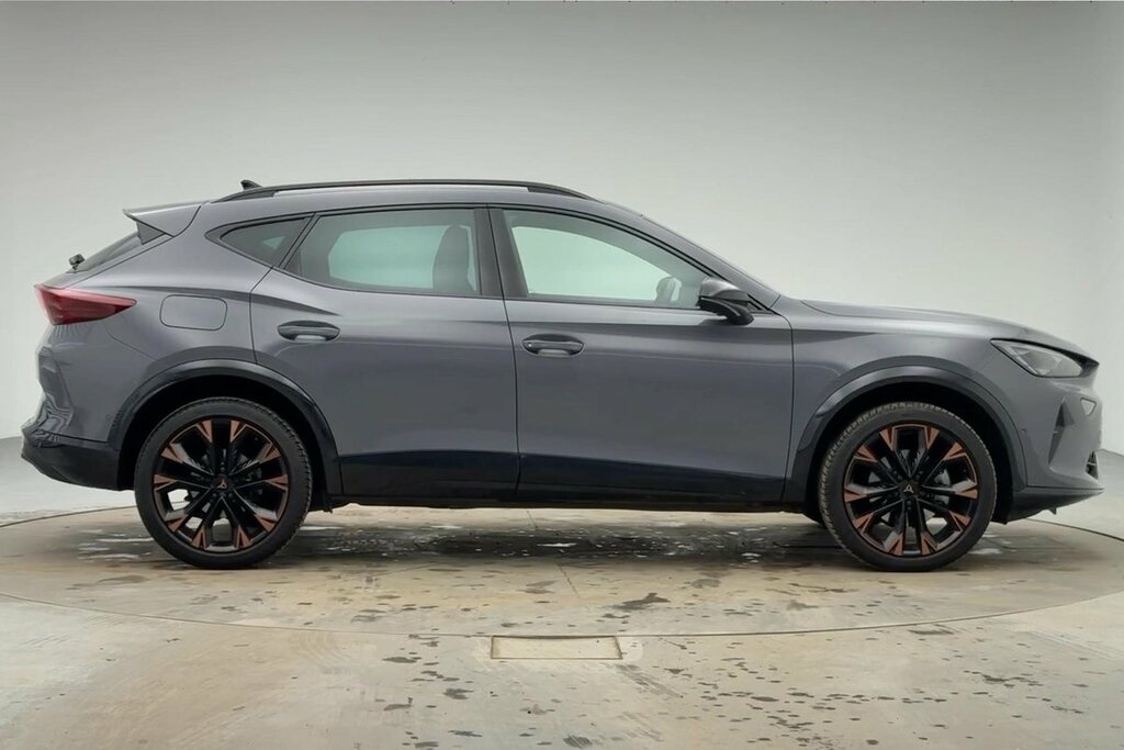 Cupra Formentor V3 1.5 Etsi 150 7-Speed Grey #4