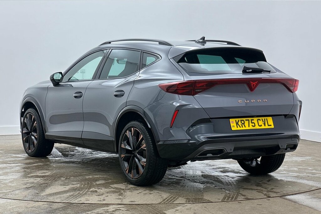 Cupra Formentor V3 1.5 Etsi 150 7-Speed Grey #3