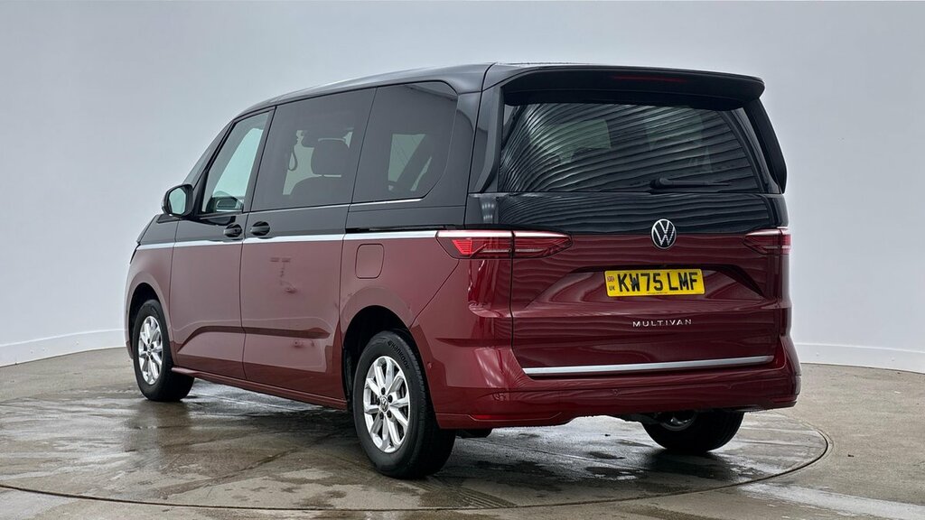Volkswagen Multivan Life Standard 150 Ps 2.0 Tdi 7-Speed Dsg Black #3