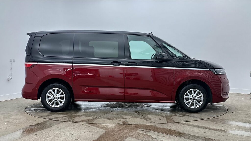 Volkswagen Multivan Life Standard 150 Ps 2.0 Tdi 7-Speed Dsg Black #4