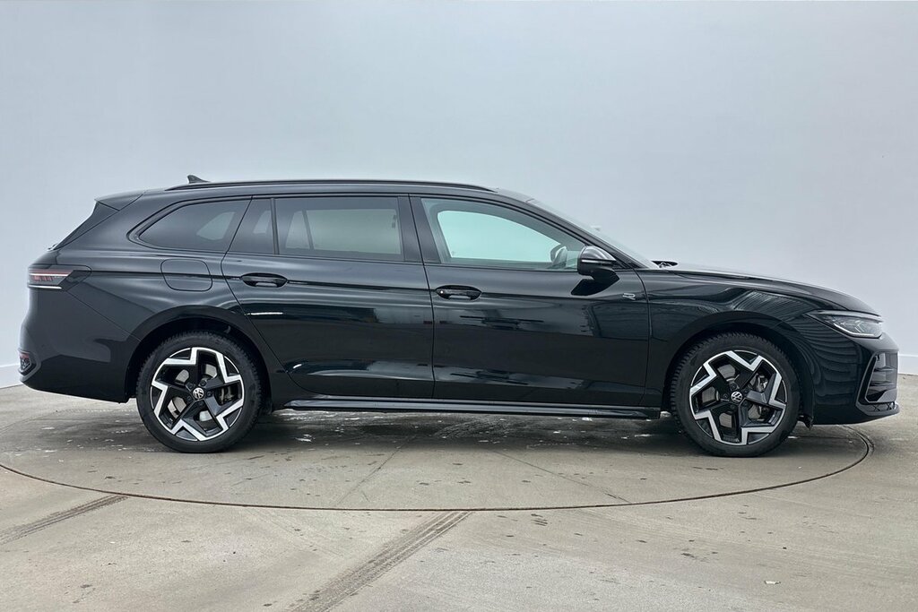 Volkswagen Passat R-line 1.5 Tsi Ehybrid 272Ps 6-Speed Dsg Black #4