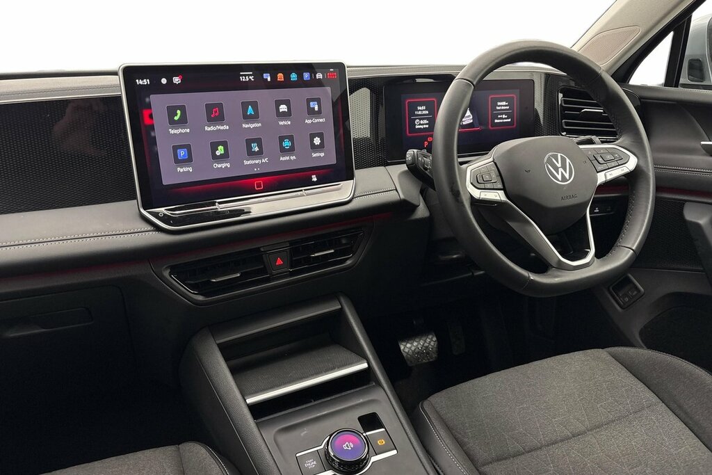 Volkswagen Tiguan Match 1.5 Tsi Ehybrid 204 Ps 6-Speed Dsg Silver #2