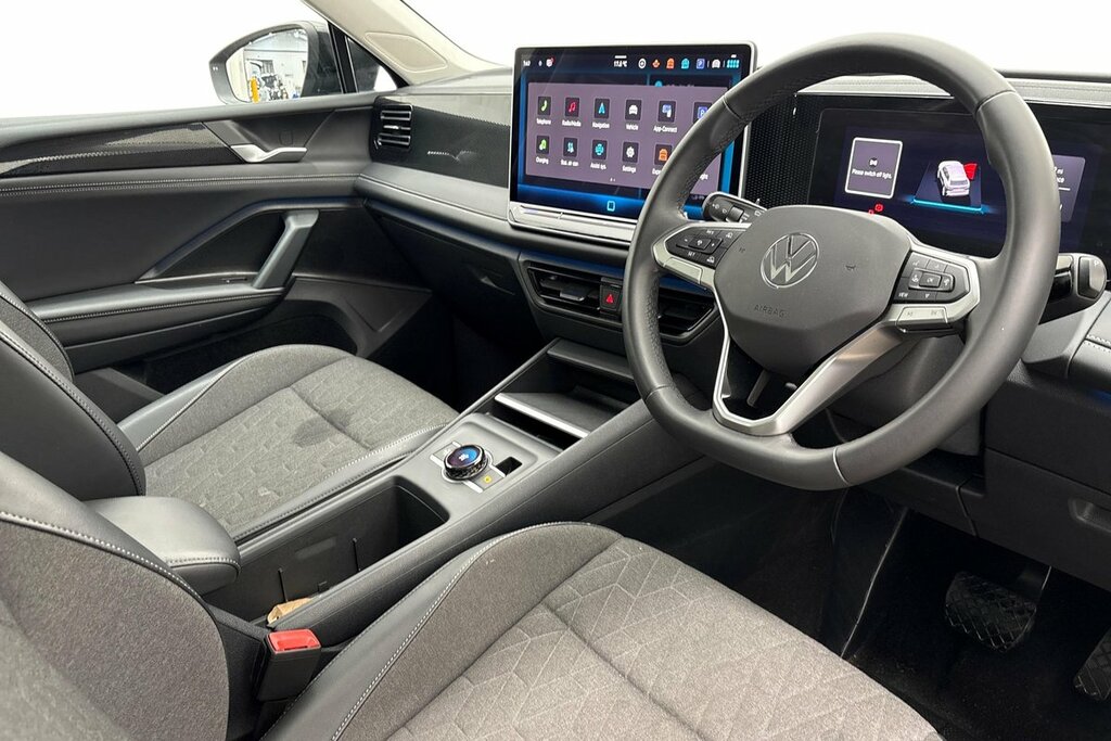 Volkswagen Tiguan Match 1.5 Tsi Ehybrid 204 Ps 6-Speed Dsg Black #6
