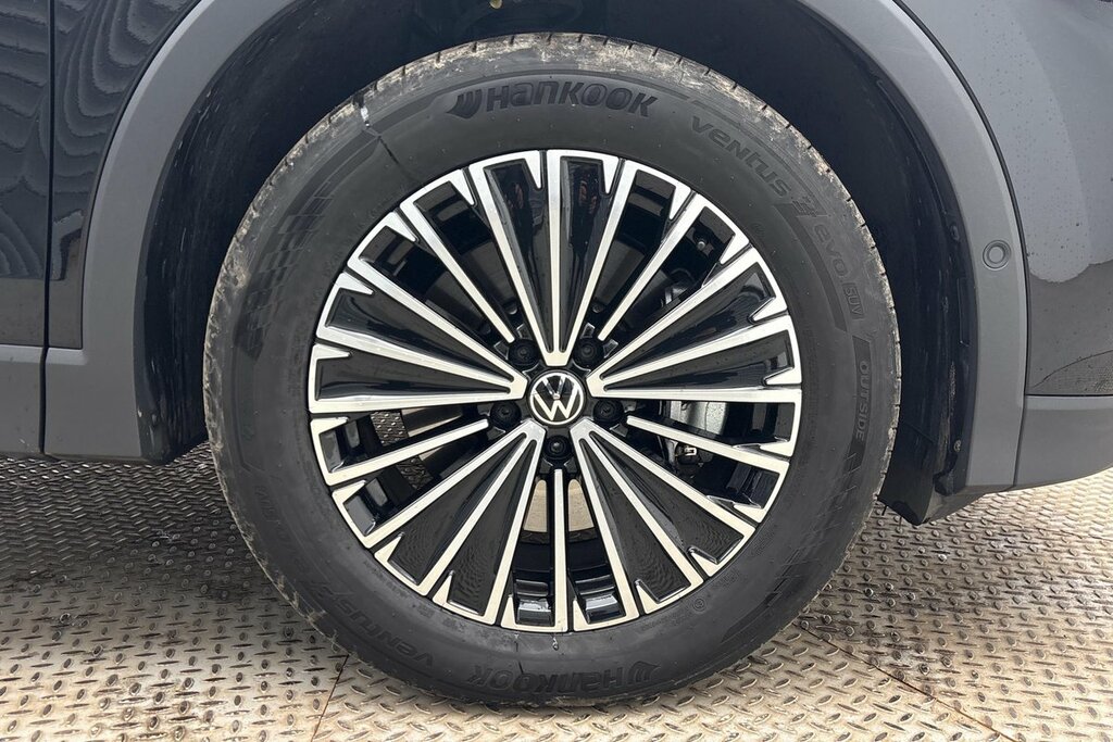 Volkswagen Tiguan Match 1.5 Tsi Ehybrid 204 Ps 6-Speed Dsg Black #5