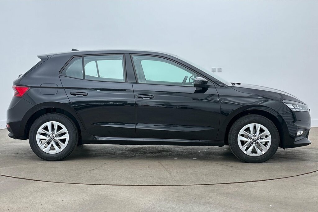 Skoda Fabia Hatch Se Edition 1.0 Mpi 80 Ps 5G Man Black #4
