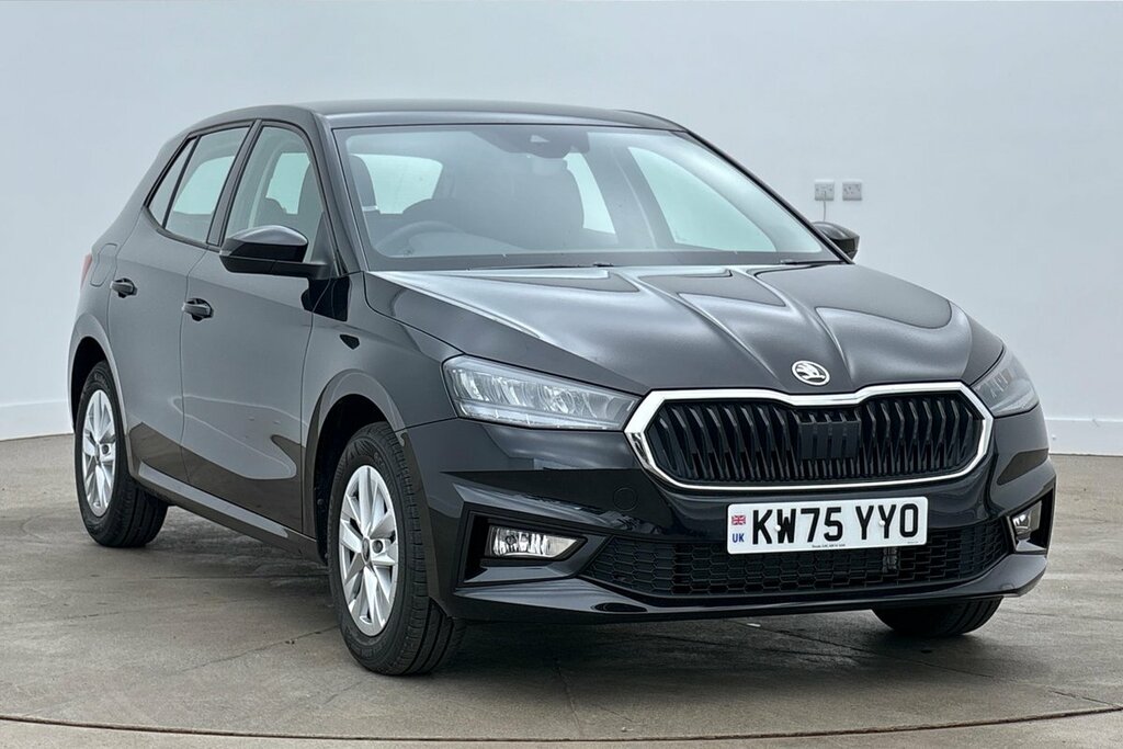 Skoda Fabia Hatch Se Edition 1.0 Mpi 80 Ps 5G Man Black
