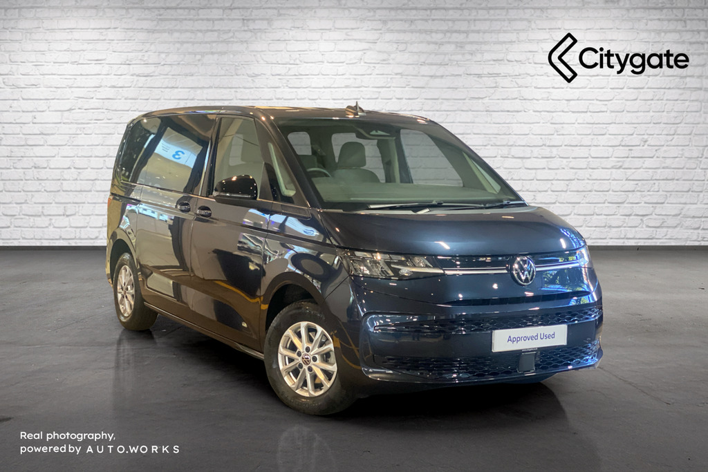 Volkswagen Multivan Life Standard 150 Ps 2.0 Tdi 7-Speed Dsg Blue