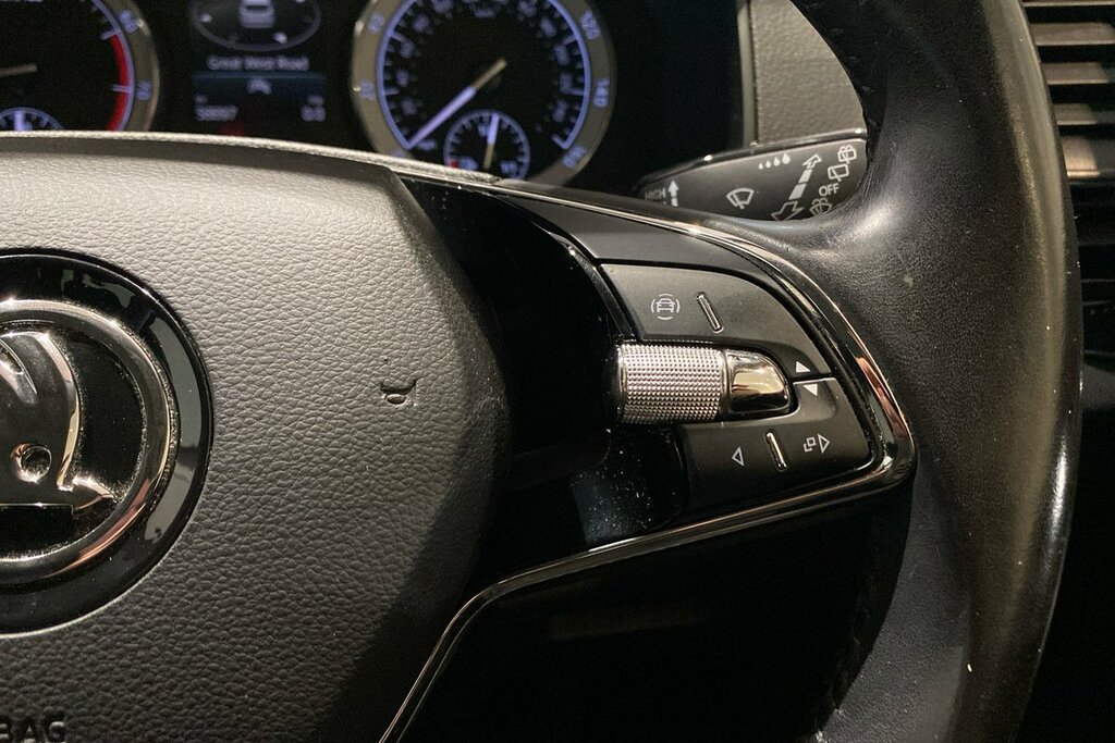 Skoda Karoq 1.0 Tsi Se Technology Blue #19