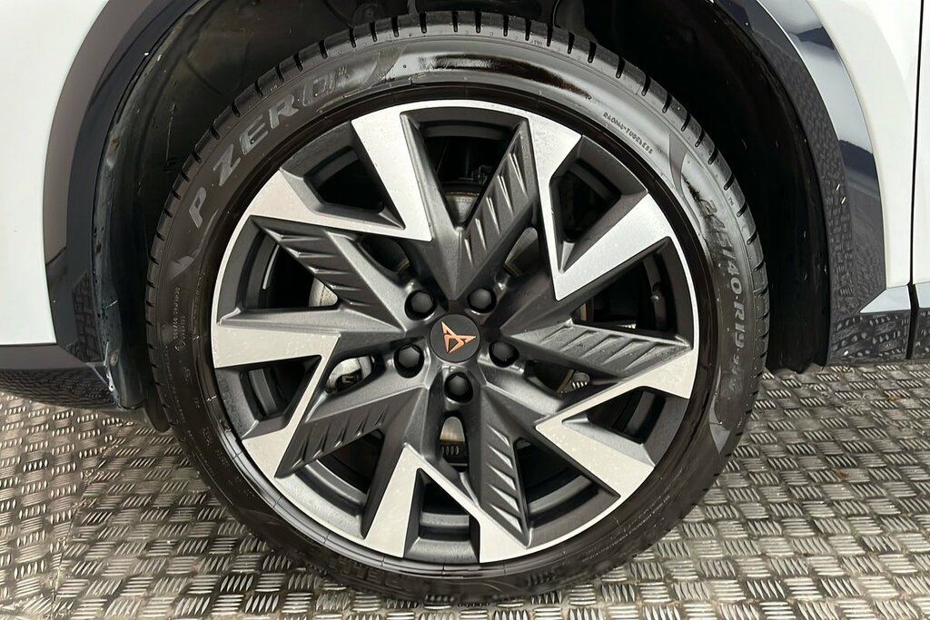 Cupra Formentor V2 1.5 Etsi 150 7-Speed White #5