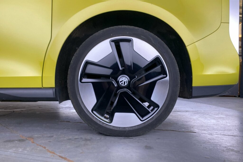 Volkswagen ID.Buzz Style Edition Swb 204 Ps 77 Kwh Pro 1 Spe Yellow #5