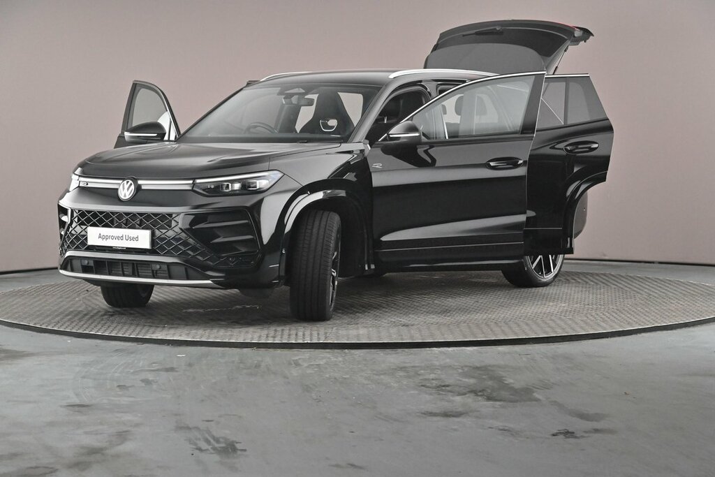 Volkswagen Tayron Match Black #54