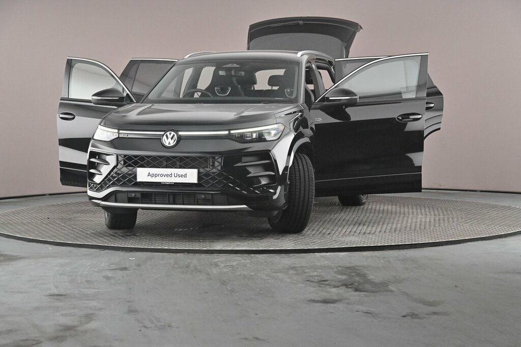 Volkswagen Tayron Match Black #53