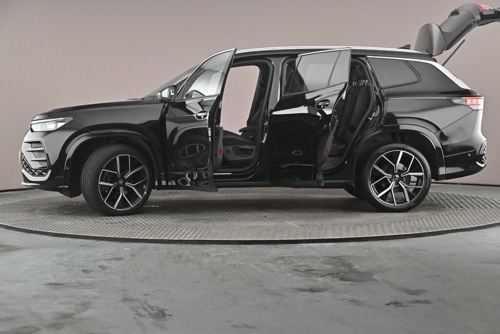 Volkswagen Tayron Match Black #55