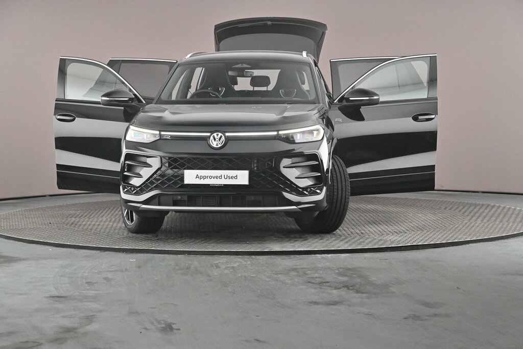 Volkswagen Tayron Match Black #52