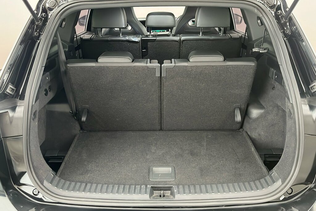 Volkswagen Tayron Match Black #10