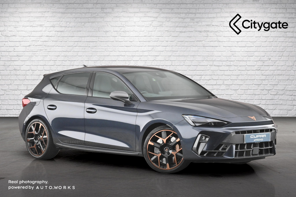 Cupra Leon Hatch Vz3 2.0 Tsi 300 7-Speed Grey