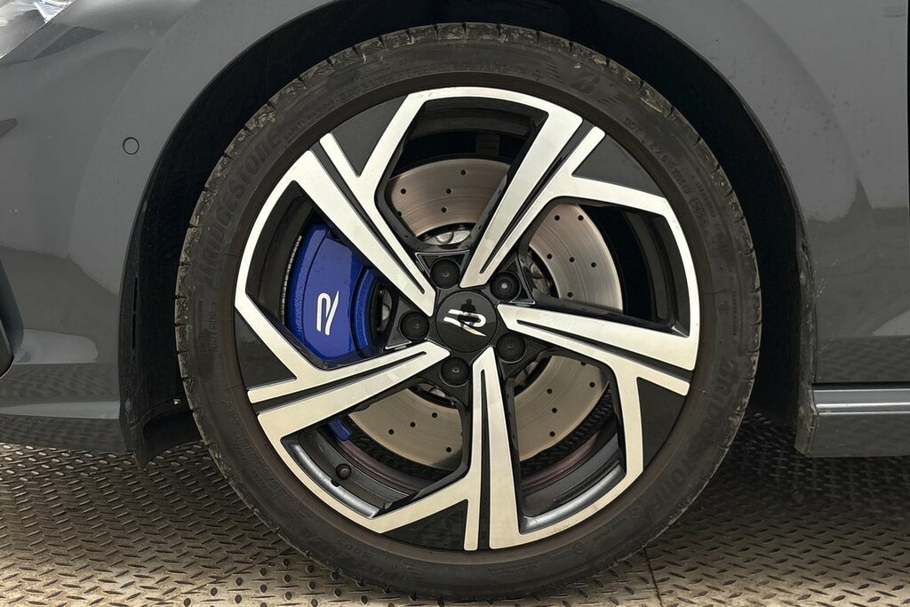 Volkswagen Golf Hatch R 2.0 Tsi 4Motion 333 Ps 7-Speed Dsg Grey #5