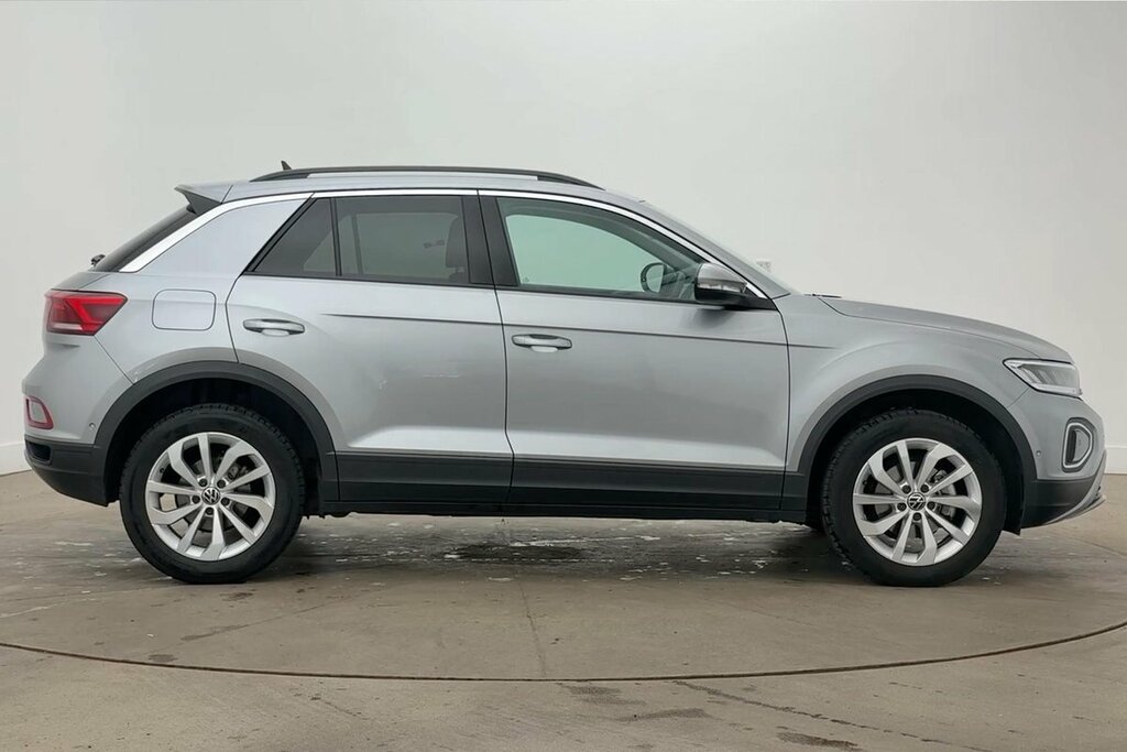 Volkswagen T-Roc Match 1.5 Tsi 150Ps 7-Speed Dsg Silver #4