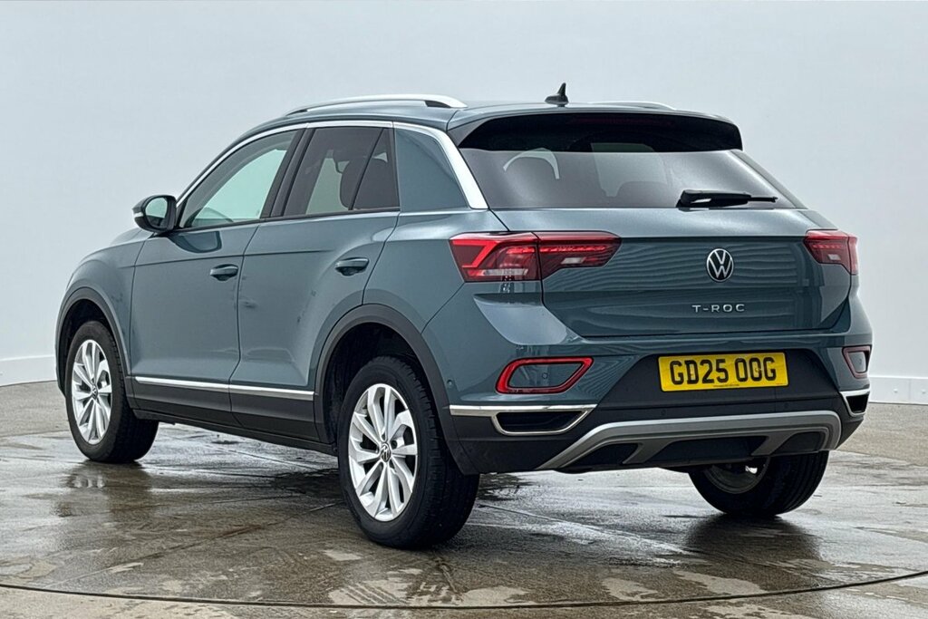 Volkswagen T-Roc Style 2.0 Tdi 150Ps 7-Speed Dsg Blue #3