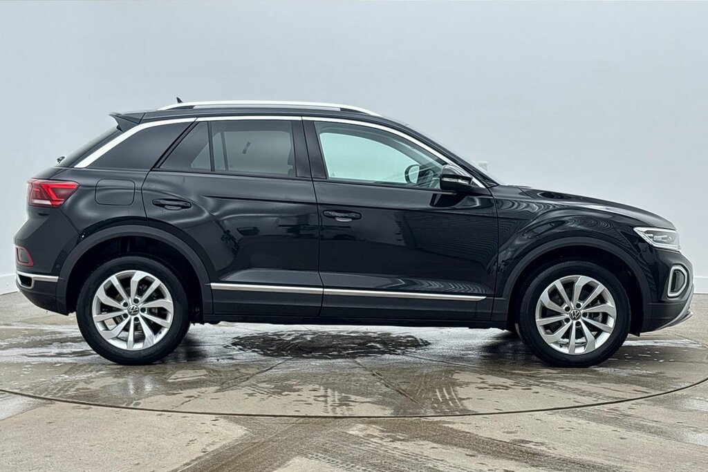 Volkswagen T-Roc Style 2.0 Tdi 150Ps 7-Speed Dsg Black #4