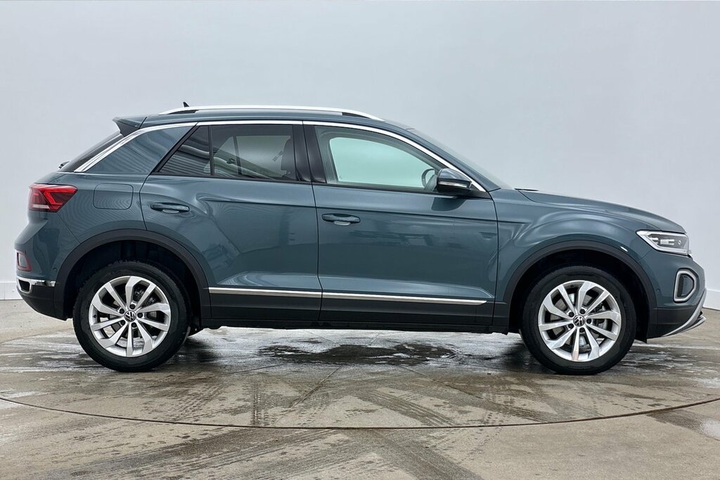 Volkswagen T-Roc Style 2.0 Tdi 150Ps 7-Speed Dsg Blue #4