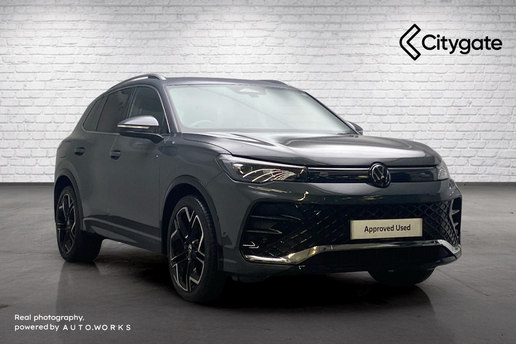 Volkswagen Tiguan R-line 1.5 Etsi 150Ps 7-Speed Dsg Grey